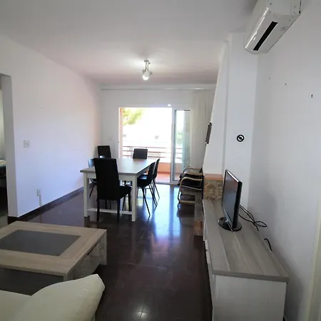 Apartment A Recer - Acogedor, Tranquilo Y Bien Situado, A Tan Solo 100 M. De La Playa. - Es-228-142 *